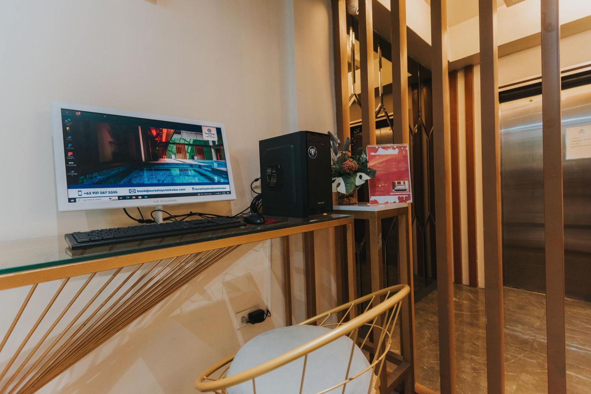 Surestay Studio By Best Western Clarkview Angeles City Bagian luar foto